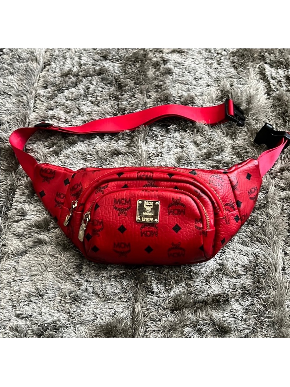 MCM Fanny pack - Picture 2 of 3